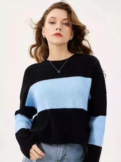 girlsify Women Blue & Black Colourblocked Ribbed Crop Top