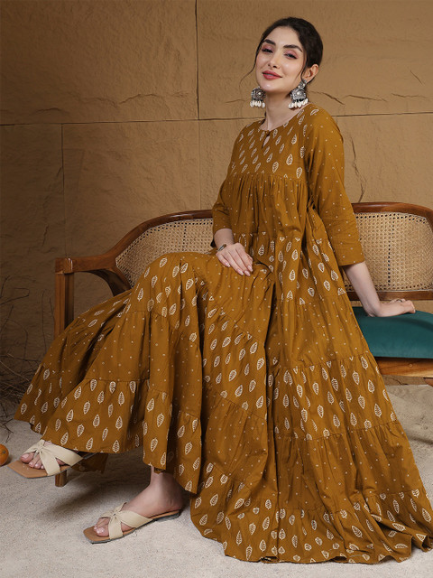 Sangria Women Cotton Anarkali Kurtas
