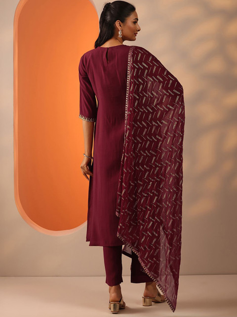 Gerua By Libas Women Ethnic Motif Embroidered Thread Work Kurta with Trousers & Dupatta - Image 4
