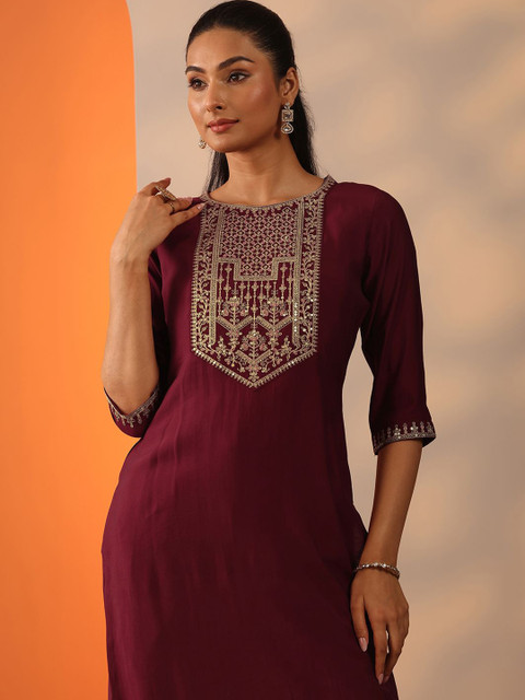Gerua By Libas Women Ethnic Motif Embroidered Thread Work Kurta with Trousers & Dupatta - Image 2