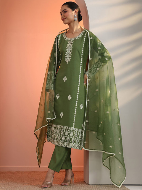 Libas Floral Embroidered Straight Kurta With Trousers & Dupatta - Image 6