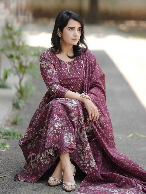 YUSRA Women Ethnic Motifs Printed Regular Kurta with Trousers & Dupatta - Image 5