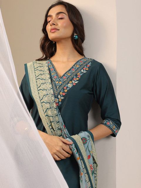 Libas Women Floral Yoke Design Regular Kurta & Salwar With Floral Dupatta