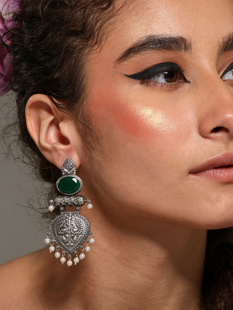 VENI 92.5 Silver Plated Artificial Stones Studded & Beaded Oxidised Oval Drop Earrings - Image 5