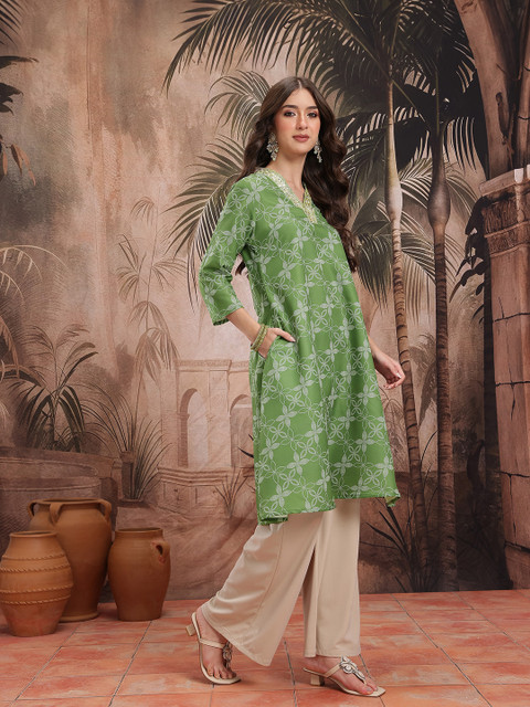 Sangria Floral Printed Gotta Patti Detail V-Neck Festive A-Line Kurta - Image 4