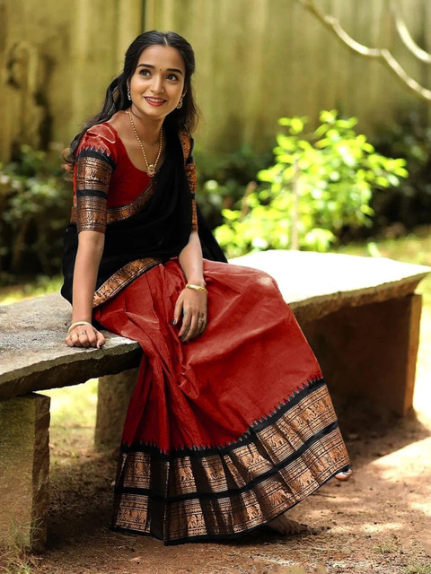 MANMOHITSAREE Ready to Wear Lehenga & Blouse With Dupatta