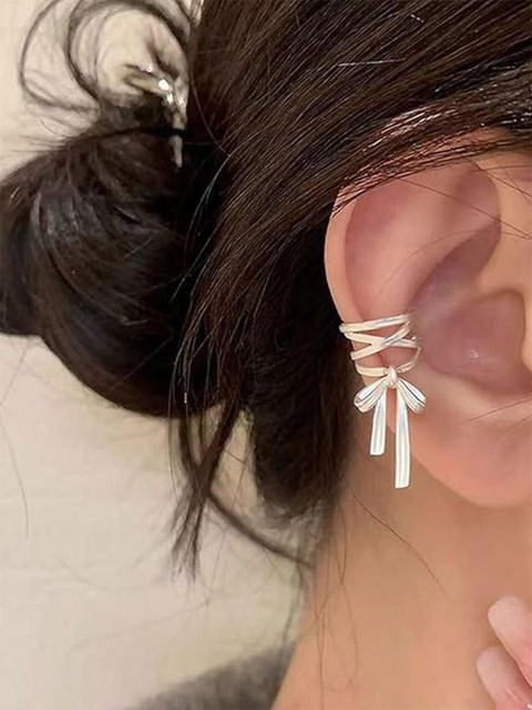 EL REGALO Bow Shaped Ear cuff