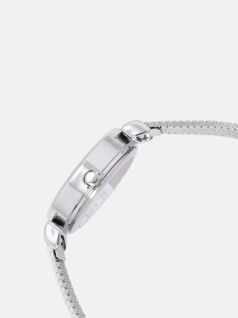 DressBerry Women Stainless Steel Dial & Embellished Straps Analogue Watch UT-A8647-SLR-DB - Image 3