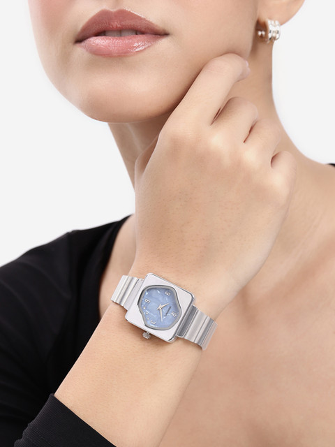 DressBerry Women Embellished Dial Analogue Watch UT-A8623-BLU-DB