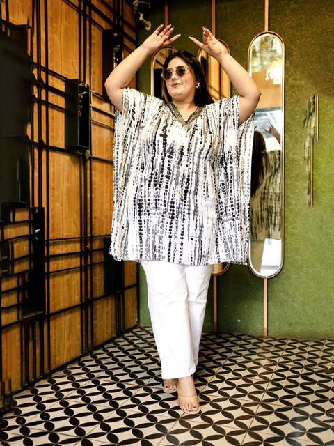 Lee Moda Women Plus Size Abstract Printed Kaftan Kurta