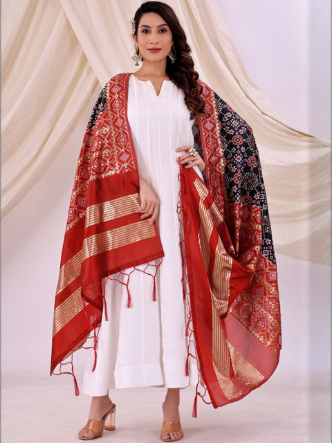 Moda Rapido Women Silk Blend Woven Design Dupatta