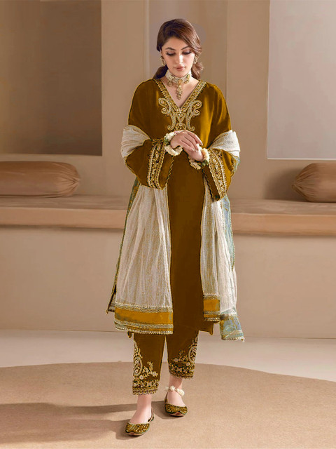 WAZIX Clothing Women Ethnic Motifs Printed A-Line Kurta with Trousers & Dupatta