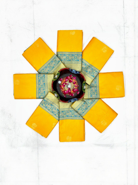 VILLE FASHION Women Yellow Sarees - Image 2