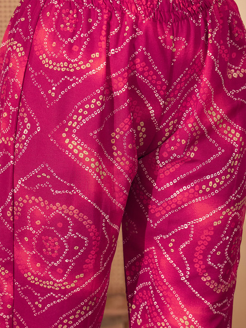 Sangria Bandhani Printed V-Neck Zari Straight Kurta With Trousers & Dupatta - Image 3