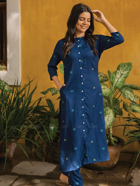 HAY Women Printed Mandarin Collar Neck Top With Trousers Co-Ords