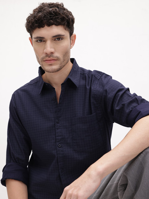 The Roadster Life Co. Checked Oxford Weave Pure Cotton Spread Collar Casual Shirt