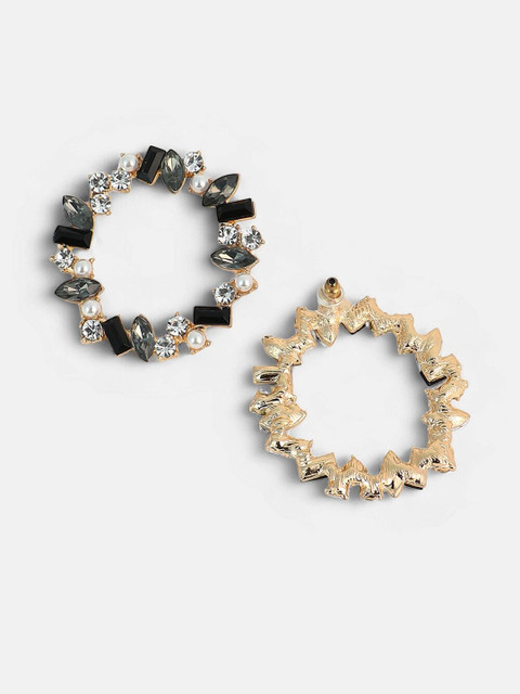 SOHI Women Crystal Hoop Earrings - Image 3