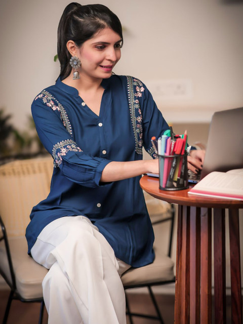 KALINI Women Ethnic Motifs Embroidered Mandarin Collar A-Line Kurti