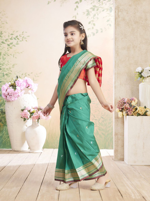 Aarika Girls Woven Design Zari Saree - Image 3
