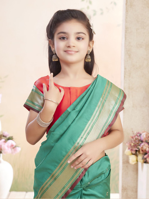 Aarika Girls Woven Design Zari Saree - Image 5