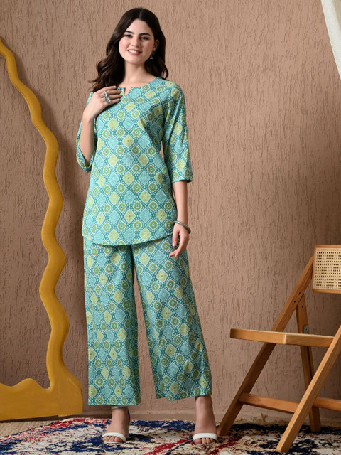 SILAKIVA Women Printed Round Neck Cotton Tunic and Palazzos Co-Ords