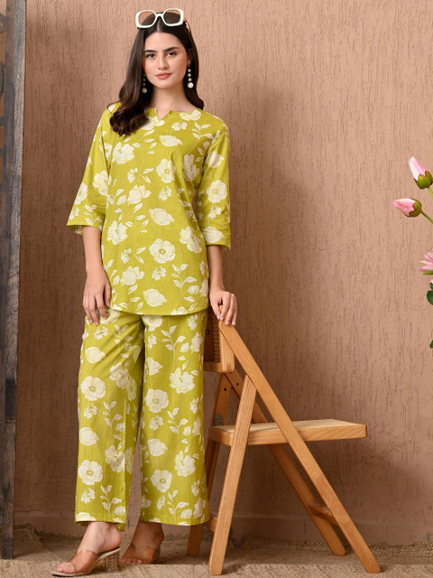 SILAKIVA Women Printed Round Neck Cotton Tunic and Palazzos Co-Ords