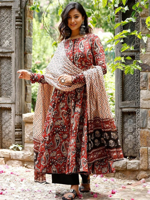 ARADHNA Women Paisley Printed Anarkali Kurta with Trousers & Dupatta - Image 6