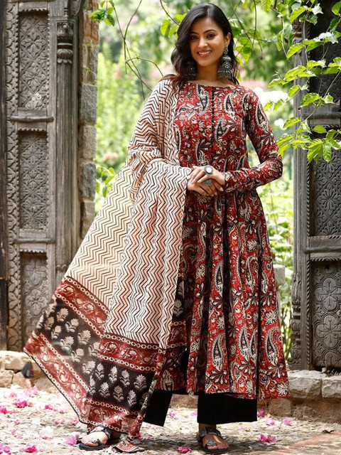 ARADHNA Women Paisley Printed Anarkali Kurta with Trousers & Dupatta - Image 5