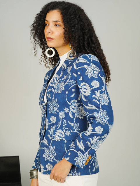 INDOPHILIA Women Printed Cotton Single-Breasted Blazer - Image 4