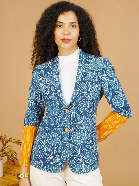 INDOPHILIA Printed Indigo Notched Lapel Cotton Single Breasted Blazer
