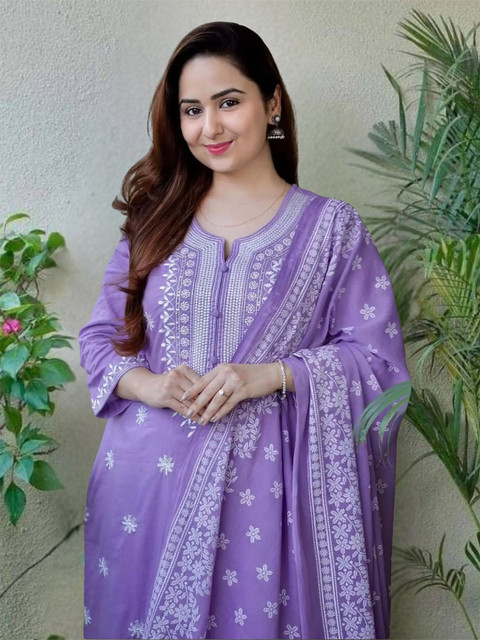 Women Floral Embroidered Kurta with Trousers & Dupatta