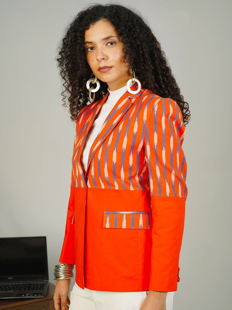 INDOPHILIA Printed Notched Lapel Cotton Slim Fit Single-Breasted Blazer - Image 4