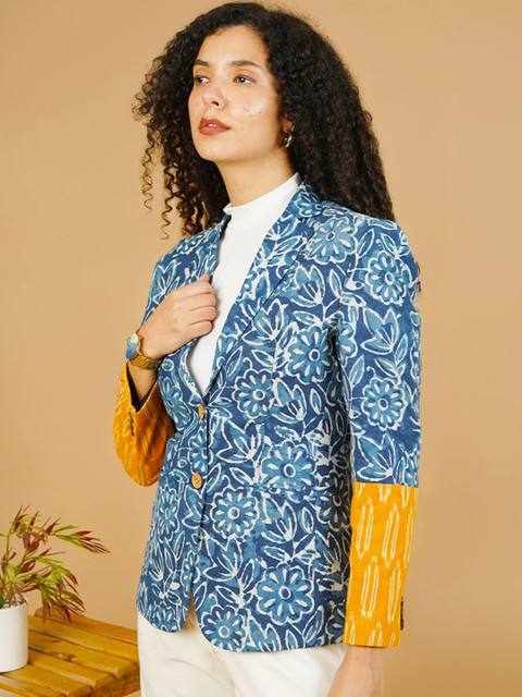 INDOPHILIA Printed Indigo Notched Lapel Cotton Single Breasted Blazer - Image 4
