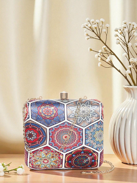 VRPS Handicrafts Printed Box Clutch