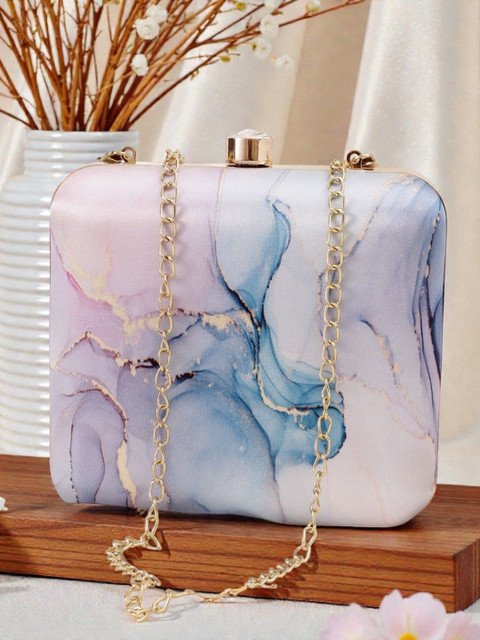 VRPS Handicrafts Printed Box Clutch