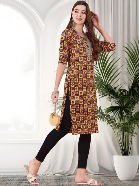 popmantra Women Ethnic Motifs Printed Crepe Kurta - Image 4
