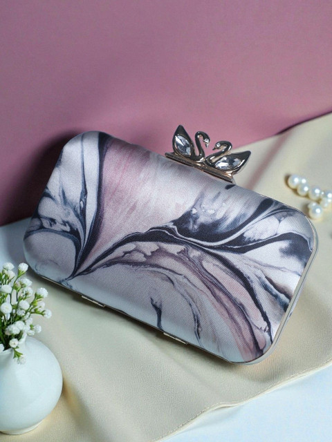 VRPS Handicrafts Printed Box Clutch