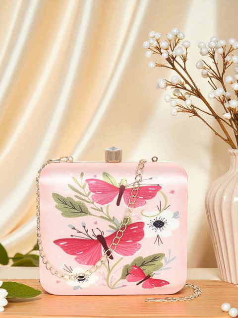 VRPS Handicrafts Printed Box Clutch
