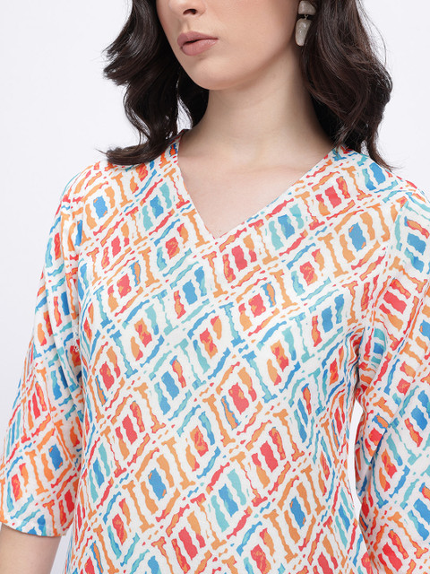 Anouk Rustic Abstract Printed V-Neck Straight Kurti - Image 3