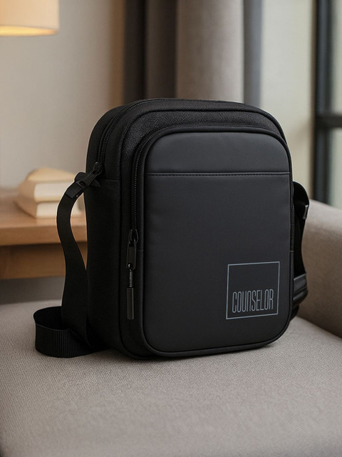 COUNSELOR Sling Bag