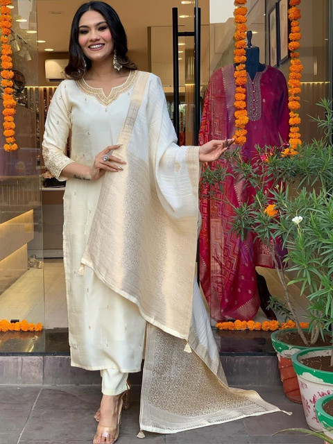 SURUKH Women Ethnic Motifs Embroidered Regular Pure Cotton Kurta with Trousers & Dupatta