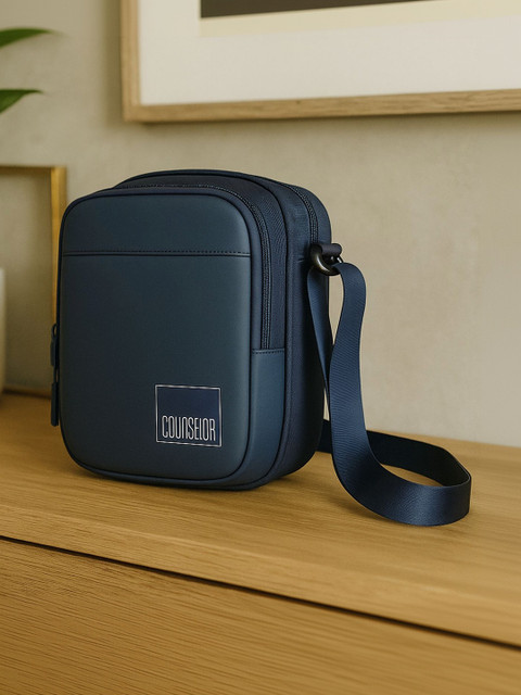 COUNSELOR Sling Bag