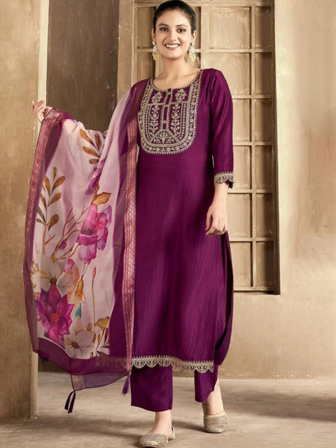 Siya Fashion Women Floral Embroidered Regular Thread Work Kurta with Trousers & With Dupatta
