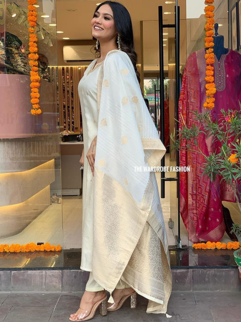 SURUKH Women Ethnic Motifs Embroidered Regular Pure Cotton Kurta with Trousers & Dupatta - Image 6