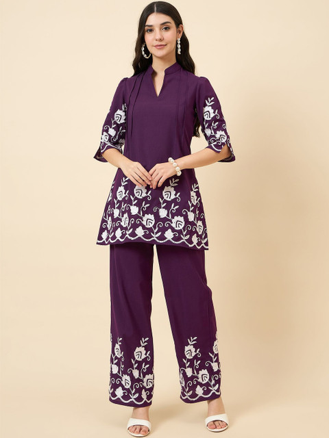 aayu Embroidered Tunic With Trousers Co-Ords