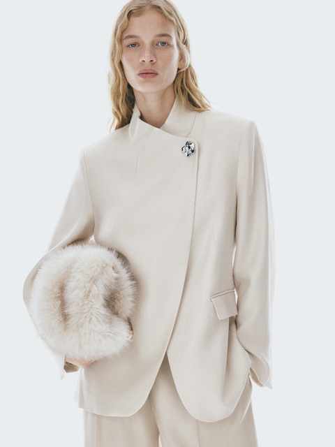 H&M Brooch-Detail Wrap Blazer