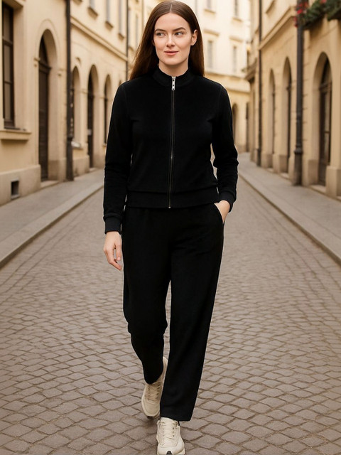 Raves Velour Mock Collar Tracksuits