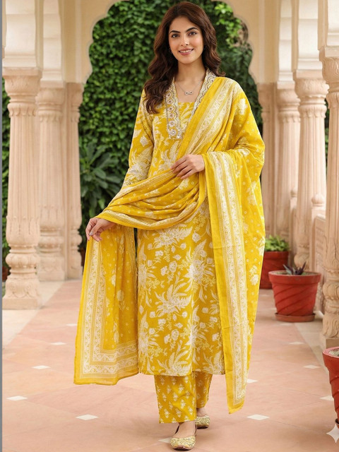 Anouk Women Floral Printed Regular Thread Work Pure Cotton Kurta with Trousers & With Dupatta