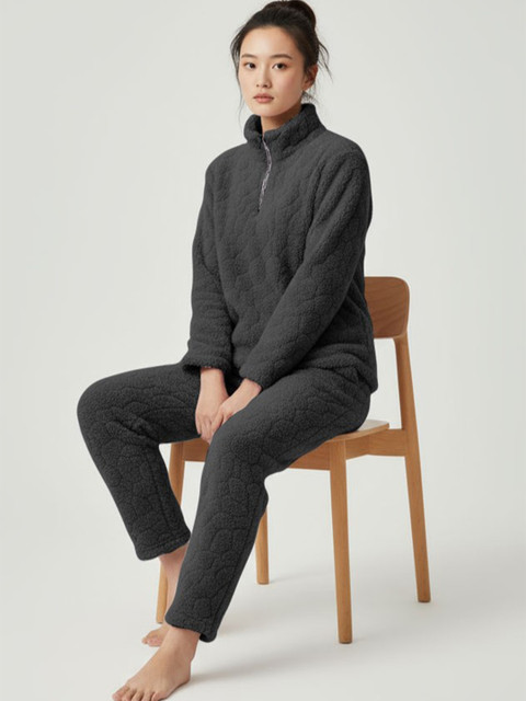 Lugo Women Night suit