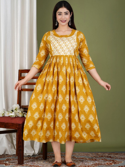 Raghav Silk Studio Women Floral Printed Thread Work Maternity Kurta